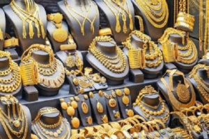 أسعار الذهب اليوم الثلاثاء 12-8-2025 في اليمن