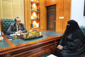 محافظ حضرموت يبحث التحضيرات لتدشين الدراسة بمركز المكلا للتوحد للعام الدراسي الجديد