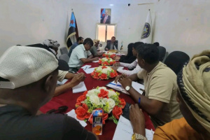 انتقالي سقطرى يستعرض تحضيرات إطلاق المخيم الصيفي لشباب الجنوب بالمحافظة
