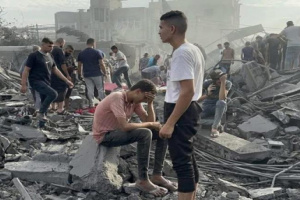 مقتل 5 فلسطينيين بينهم طفلة بقصف إسرائيلي على غزة
