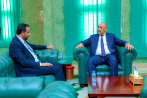 الرئيس الزُبيدي يطّلع من وزير التربية على استعدادات بدء العام الدراسي الجديد
