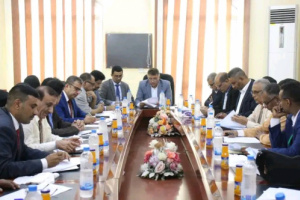 النائب العام يرأس اجتماعاً موسعاً بعدن لمكافحة غسل الأموال وتمويل الإرهـ ـاب