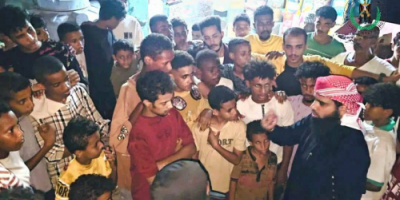المقدم الجعدني ينفذ نزولات ميدانية للتوعية بمخاطر المخدرات في العاصمة عدن