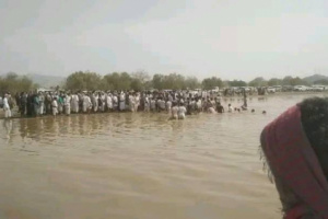 سيول عسيلان تودي بحياة مواطن ونجله في شبوة وتفاقم حصيلة ضحايا المنخفض الجوي جنوباً
