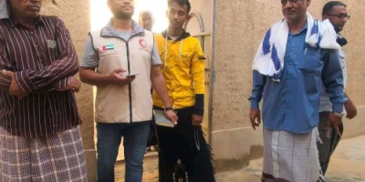 انتقالي شبام والهلال الإماراتي يتفقدان الأضرار التي لحقت بعدد من المساكن بالمديرية