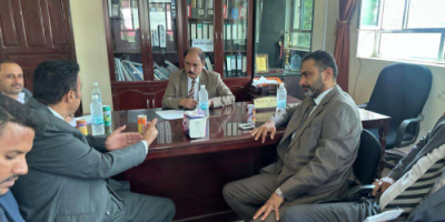 فريق التوجيه والرقابة الرئاسي يلتقي محافظ محافظة الضالع