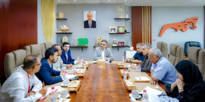لملس يترأس اجتماعًا لمناقشة تداعيات كارثة السيول بالعاصمة عدن وخطط المعالجة