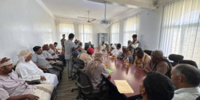 محافظ حضرموت يتفقد احتياجات المواطنين في الضليعة