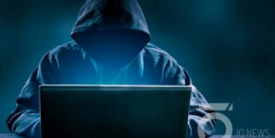 شرطة عدن تكشف وتضبط مبتز إلكتروني يستهدف أسرة ويهدد بنشر صورهم