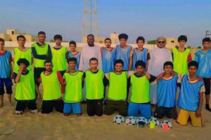 انتقالي ثمود يقدم مستلزمات رياضية لفريق شباب ثمود