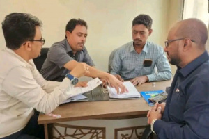 فريق التوجيه والرقابة الرئاسي يطلع على سير عمل الإدارات التنفيذية في انتقالي سقطرى