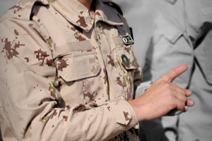 العميد علي القاضي يهنئ الرئيس القائد عيدروس الزُبيدي بالذكرى الـ54 لتأسيس الجيش الجنوبي