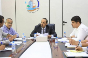 محافظ حضرموت يقرر بدء تأهيل كورنيش ساحل الستين