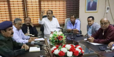 رئيس انتقالي لحج يشارك في اجتماع لجنة الطوارئ لمواجهة السيول والكوارث بالمحافظة