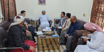 محافظ سقطرى يستقبل فريق التوجيه والرقابة الرئاسي ويؤكد  أهمية تعزيز العمل المؤسسي