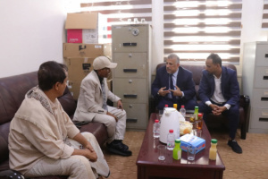 فريق التوجيه والرقابة الرئاسي يطلع على أداء البنك المركزي فرع المهرة