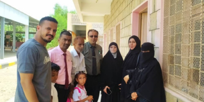 قيادات تعليمية بالانتقالي تتفقد تلاميذ الصم والبكم بمدرسة ردفان للتعليم الأساسي