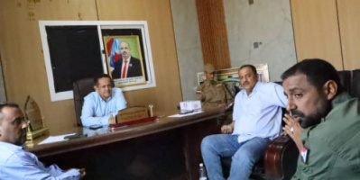 رئيس انتقالي لحج يلتقي بمدير أمن الحوطة ويبحثان الجوانب الأمنية في المديرية