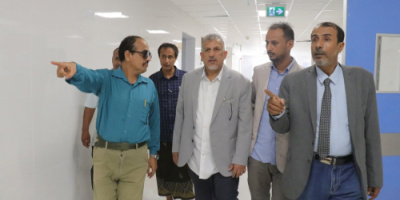 فريق التوجيه والرقابة الرئاسي يزور مستشفى الغيضة المركزي ومستشفى الحميات