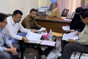 فريق الرقابة والتوجيه الرئاسي يعقد اجتماعاً مع إدارة المرأة والطفل في تنفيذية إنتقالي الضالع