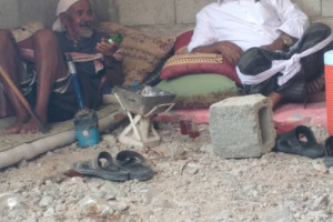 رئيس انتقالي شبوة يؤدي واجب العزاء في وفاة عبدالله سعيد ناصر بن مريم العتيقي