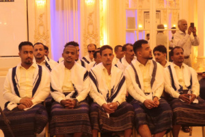 العاصمة عدن تحتفي بالزواج الجماعي السابع لـ 80 عريساً وعروساً