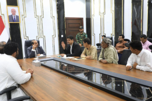 محافظ حضرموت يوجه بإعتماد مشروع شق وسفلتت طريق الضليعة عتود