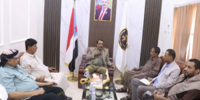 فريق التوجيه الرئاسي وانتقالي المهرة يناقشان التفاعل مع قرارات الرئيس الزُبيدي وتطوير العمل التنظيمي