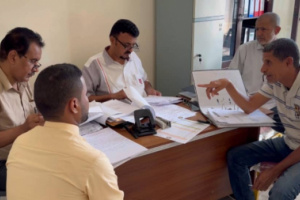 فريق الرقابة والتوجيه الرئاسي يعقد اجتماعاً مع مدير إدارة الشباب والرياضة في انتقالي الضالع