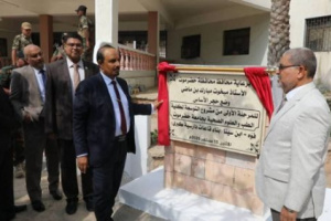 بن ماضي يضع حجر أساس مشروع توسعة كلية طب حضرموت