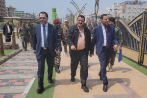 الكاف وشيخ يتفقدان تجهيزات حديقة حنين في المنصورة