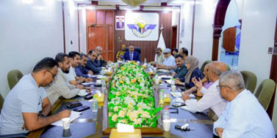 وزير النقل يثمن دور هيئة الطيران بتشغيل مطار عتق