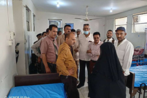 فريق الرقابة والتوجيه الرئاسي يزور مستشفى النصر العام بالضالع