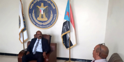 رئيس انتقالي شبوة يلتقي مدير مركز التدريب والتنمية المستدامة بجامعة شبوة