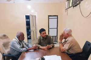 انتقالي أبين يناقش مع مدير مؤسسة الكهرباء أسباب انقطاع التيار وتأخر إمدادات الوقود