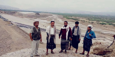 رئيس تنفيذية انتقالي أبين يتفقد سير العمل في مشروع سد حسان