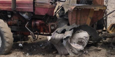 انفجار لغم حوثي يصيب مواطنًا وولده وإعطاب حراثة في الساحل الغربي