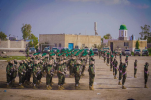 بحضور وزير الدفاع الداعري .. الحزام الأمني يحتفي بتخرج الدفعة الحادي عشرة في العاصمة عدن