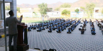 انتقالي الضالع ينفذ محاضرة توعوية لتعزيز القيم التربوية والوطنية لطلاب ثانوية الشيخ زايد