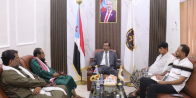 فريق التوجيه والرقابة الرئاسي يطلع على نشاط الاتحاد العام لنقابات عمال الجنوب بالمهرة