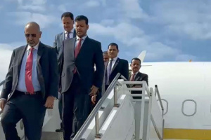 الرئيس الزُبيدي يصل نيويورك للمشاركة في اجتماعات الجمعية العامة للأمم المتحدة