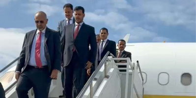 الرئيس الزُبيدي يصل نيويورك للمشاركة في اجتماعات الجمعية العامة للأمم المتحدة