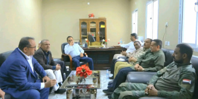 فريق التوجيه يناقش تفعيل الدور الرقابي لضبط الأسعار في أسواق لحج