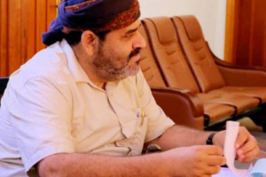 الشيخ صالح بن شيخان اليزيدي يخمد فتنة قبلية في العاصمة عدن حفاظاً على أمن واستقرار الجنوب