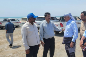 فريق هندسي يتفقد موقع إقامة محطة الكهرباء الغازية في بالحاف
