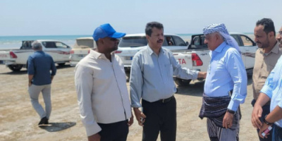 فريق هندسي يتفقد موقع إقامة محطة الكهرباء الغازية في بالحاف