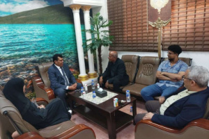 هيئة التعليم والشباب تبحث سبل تطوير الأداء الأكاديمي والبحثي مع عمادة كلية طب الأسنان بجامعة عدن