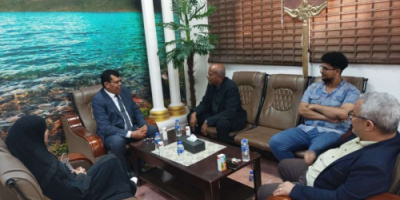 هيئة التعليم والشباب تبحث سبل تطوير الأداء الأكاديمي والبحثي مع عمادة كلية طب الأسنان بجامعة عدن
