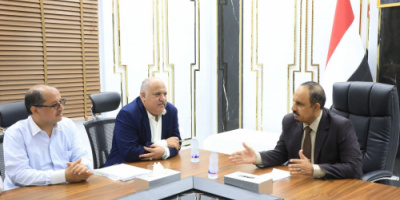 محافظ حضرموت يبحث مع المدير العام للمؤسسة العامة للكهرباء بالجمهورية سُبل تحسين الخدمة ومعالجة اختناقات التوليد في الساحل والوادي