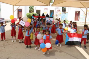 انتقالي أبين يدشّن حملة رفع علم الجنوب في رياض الأطفال بمديرية خنفر